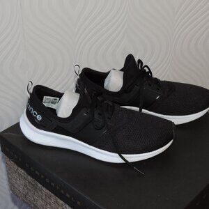 New Balance Women's sz 11 Black and White Nergize Sport V1 Sneaker